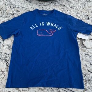 Vineyard Vines Blue Graphic T-Shirt - large